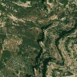 Satellite imagery of El Lzâq, LB