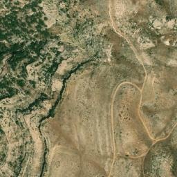 Satellite imagery of El Lzâq, LB