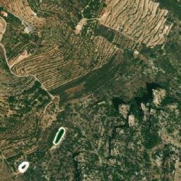 Satellite imagery of El Lzâq, LB