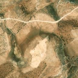 Satellite imagery of Qnazih er Rsif, LB
