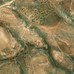 Satellite imagery of Qnazih er Rsif, LB