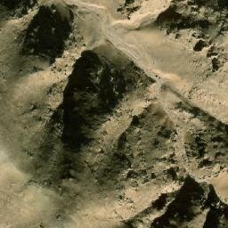 Satellite imagery of Z̧ahrāt Shu‘bat ash Shaqīf, SY