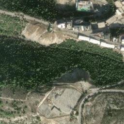 Satellite imagery of El Mozlmi, LB
