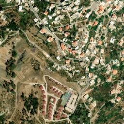 Satellite imagery of Harf Beït el Beyroûti, LB