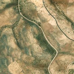 Satellite imagery of Qnazih er Rsif, LB