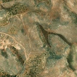 Satellite imagery of Qnazih er Rsif, LB