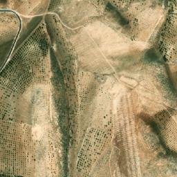 Satellite imagery of Chmîs el Hamra, LB