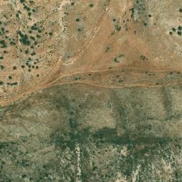Satellite imagery of Chafaq Homsaïya, LB