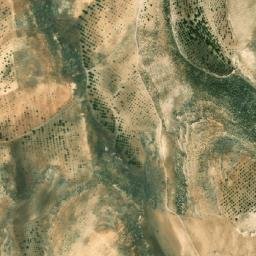 Satellite imagery of Chmîs el Hamra, LB