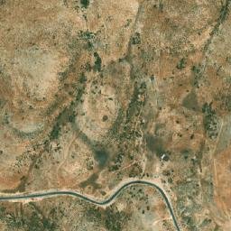 Satellite imagery of Chafaq Homsaïya, LB