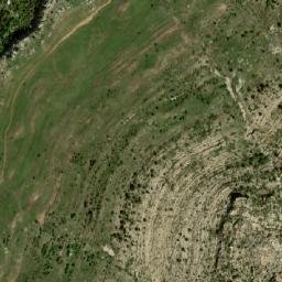 Satellite imagery of Dahr el Haoua, LB