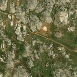 Satellite imagery of Dahr ez Zaaroûr, LB