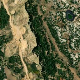 Satellite imagery of Chouâr el Qmâqem, LB