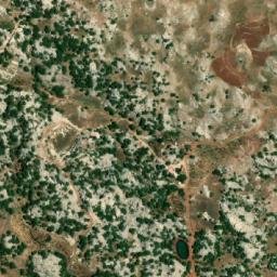 Satellite imagery of Chouâr el Qmâqem, LB