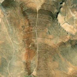 Satellite imagery of Şadr al Ḩişn, SY