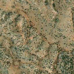 Satellite imagery of Moql el Ayâbi, LB