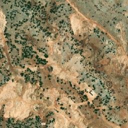 Satellite imagery of Mrâh Raouza, LB