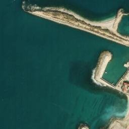 Satellite imagery of Ras et Taïr, LB