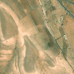 Satellite imagery of Z̧alīl Tamm al Wādī, SY
