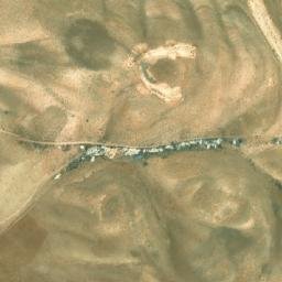 Satellite imagery of Ḑuhūr al ‘Uqāb, SY