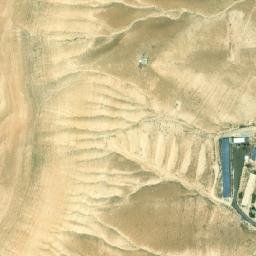 Satellite imagery of Ḑuhūr al ‘Uqāb, SY