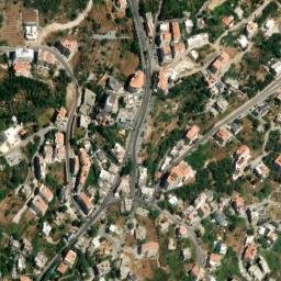 Satellite imagery of Dahr el Ftâh, LB