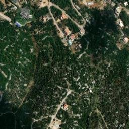 Satellite imagery of Dahr el Ftâh, LB