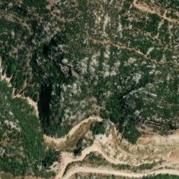 Satellite imagery of El Hbâchât, LB