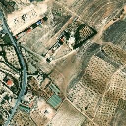 Satellite imagery of Dahr el Qabou, LB