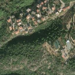 Satellite imagery of El Kharâyeb, LB