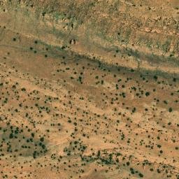 Satellite imagery of Es Snebra, DZ