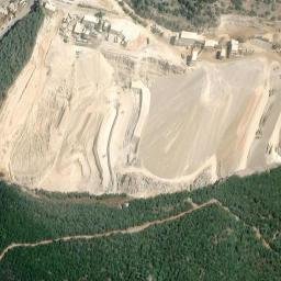 Satellite imagery of Chîr es Souâaïr, LB