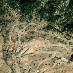 Satellite imagery of El Hssaïn, LB