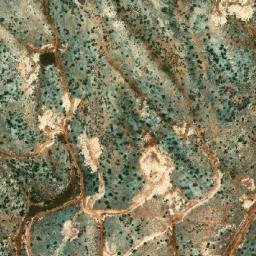 Satellite imagery of El Khrâyeb, LB