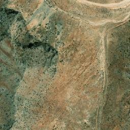 Satellite imagery of Qoubaa es Sindiâne, LB