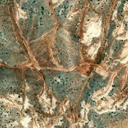 Satellite imagery of El Khrâyeb, LB