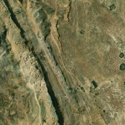 Satellite imagery of Shir at Tahoun, LB