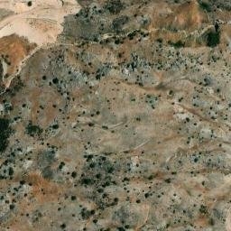 Satellite imagery of El Bnêblîyé, LB