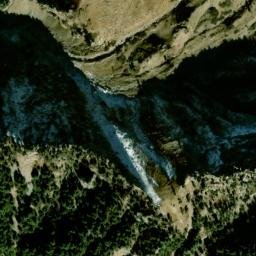 Satellite imagery of Karagh Ghar, PK
