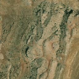 Satellite imagery of Khachaât el Mahlis, LB