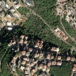 Satellite imagery of Al Khanzīrī, LB