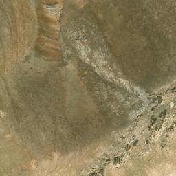 Satellite imagery of Şukhūr al Ḩişn, SY