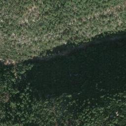 Satellite imagery of Haoumet el Baïdar, LB