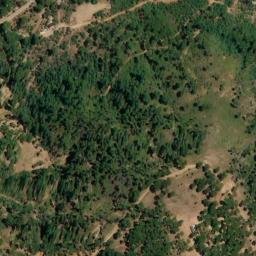 Satellite imagery of Ez Zaaroûrîyé, LB