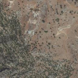 Satellite imagery of Chîr ech Cherfé, LB