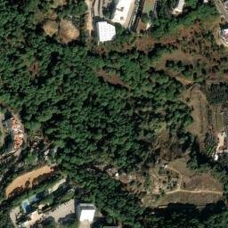 Satellite imagery of El Harf, LB