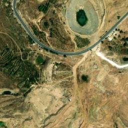 Satellite imagery of Es Sahlât, LB