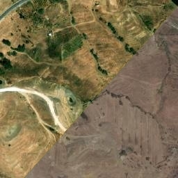 Satellite imagery of Es Sahlât, LB