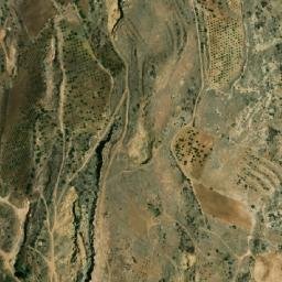 Satellite imagery of Chir el Ahmar, LB