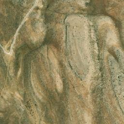 Satellite imagery of Qbour et Tourkmâne, LB